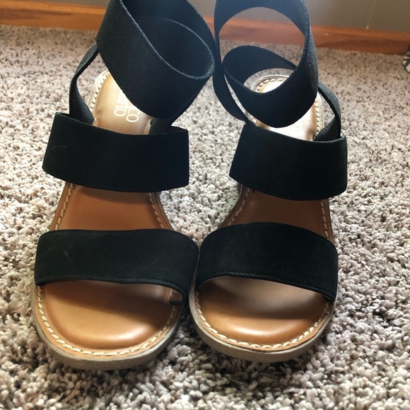 Franco Sarto Heels, size 8 - Picture 2 of 9